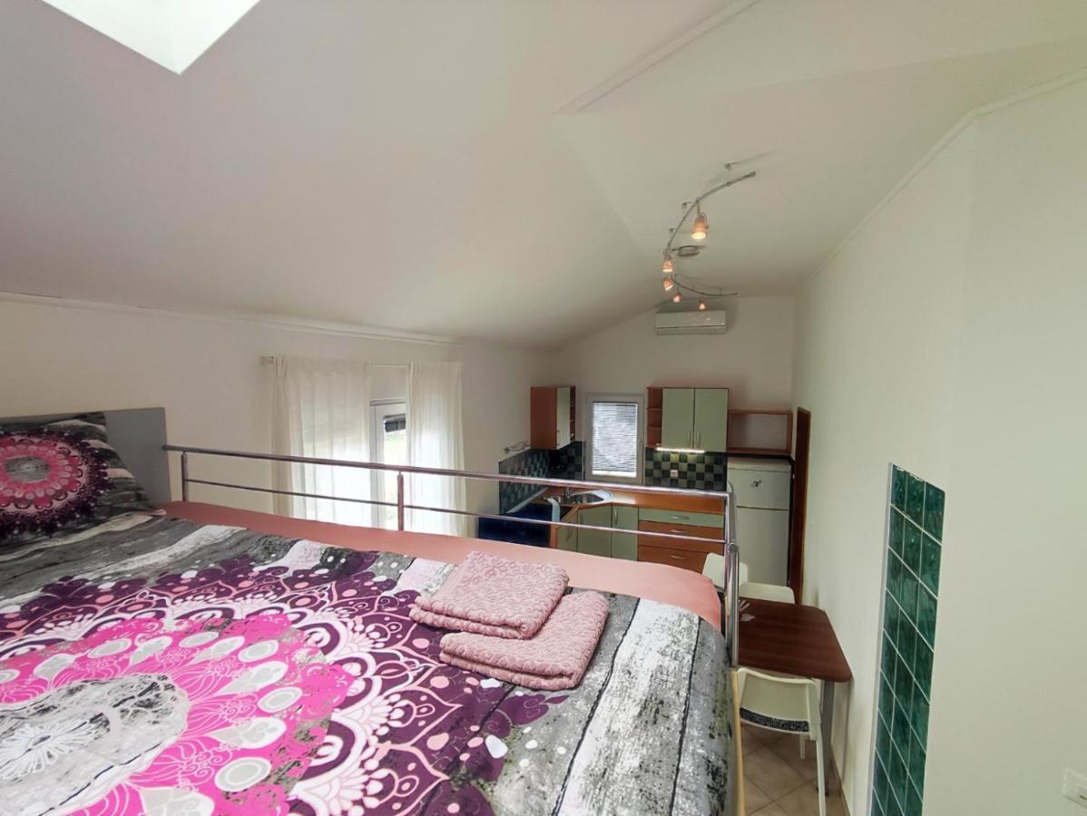 Lavanda Apartment Đảo Krk Ngoại thất bức ảnh
